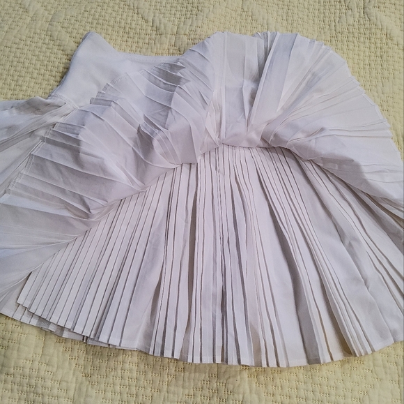 Ivivva Lululemon Pleat The Hiat Skirt Size 12 - Picture 5 of 8